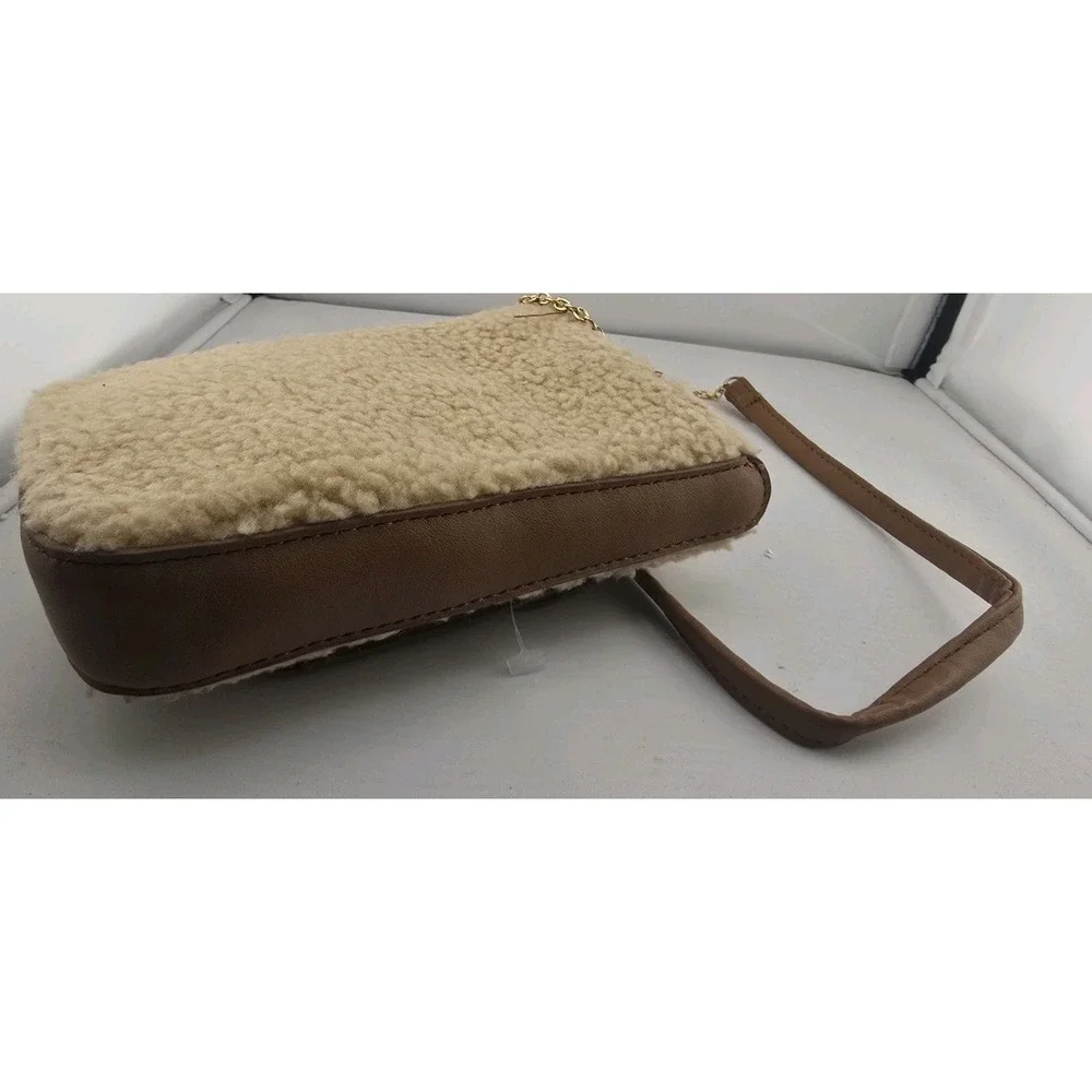 New Faux Sherpa‎ Brown Crossbody cell Phone Holder  Outfit Accessory Gold Chain
